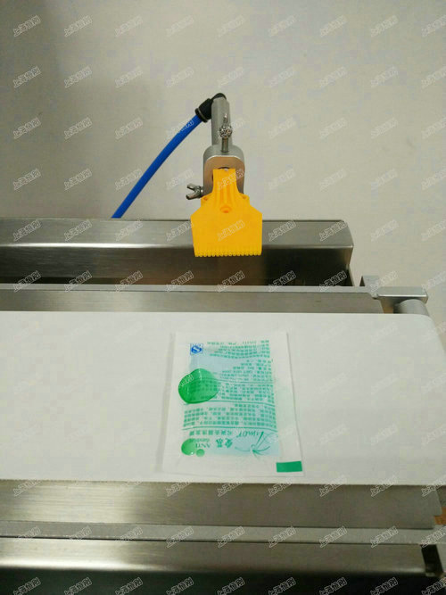 zس